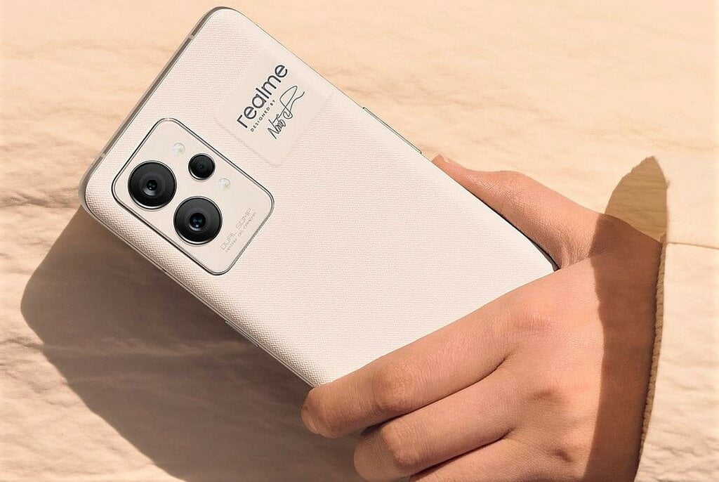 Realme GT 2 Pro هو أول هاتف للشركة بكاميرا مدعومة بتقنية OIS